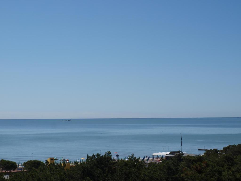 Hotel Bella Venezia Mare Lignano Sabbiadoro Exterior foto